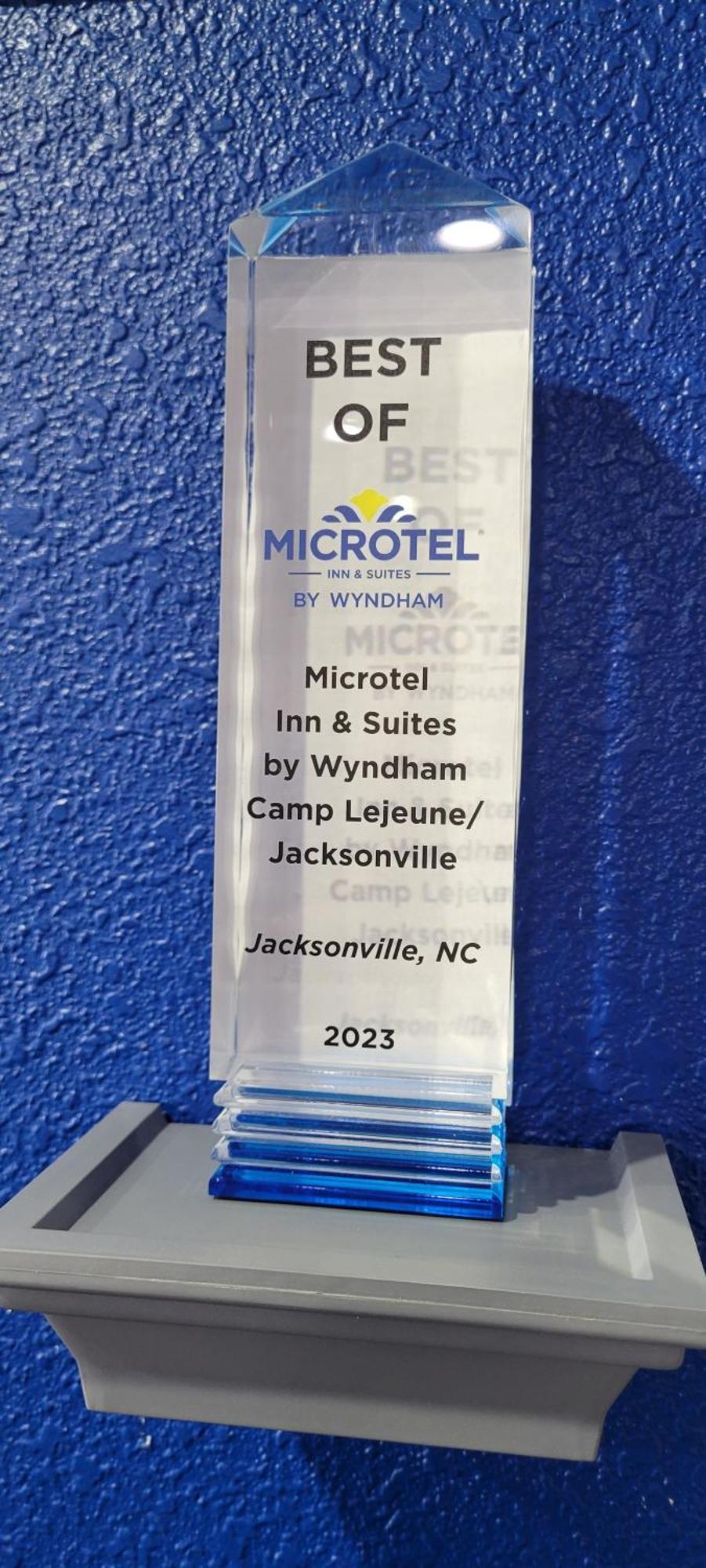 Microtel Inn & Suites By Wyndham Camp Lejeune/Jacksonville Exteriér fotografie