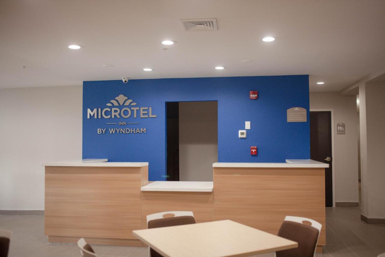 Microtel Inn & Suites By Wyndham Camp Lejeune/Jacksonville Exteriér fotografie